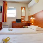 Brit La Pompelle Hotell 3*