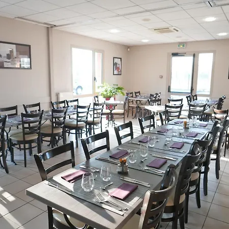 Brit La Pompelle Szálloda Reims