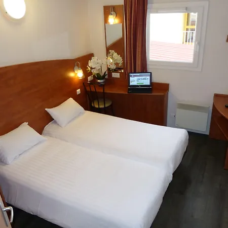 Szálloda Brit La Pompelle Reims