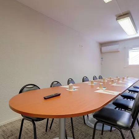 Szálloda Brit La Pompelle Reims