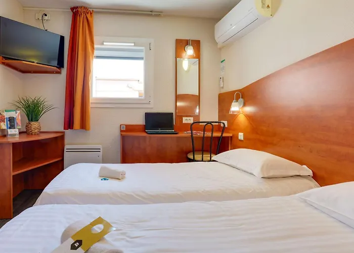 Brit La Pompelle Szálloda 3*