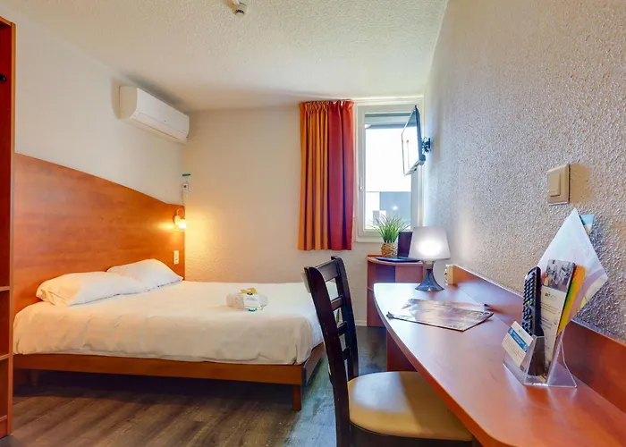 Brit La Pompelle Hotel 3*