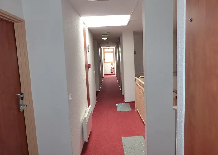 Szálloda Brit La Pompelle 3*