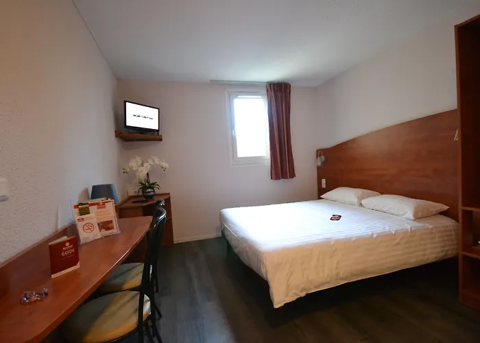 Brit La Pompelle Hotel 3*